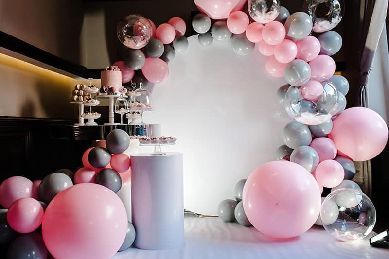balloon decor at a wedding reception