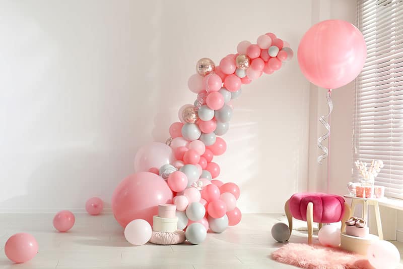 balloon decoration composition