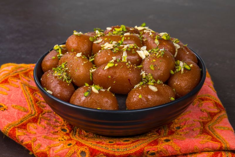 gulab jamun indian dessert