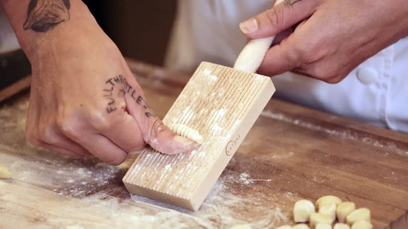 making Cavatelli al Pesto by hand